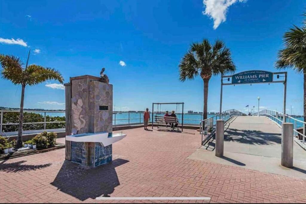 In The Center Of Gulfport, Min Away From The Beach! Sankt Petersburg Exterior foto